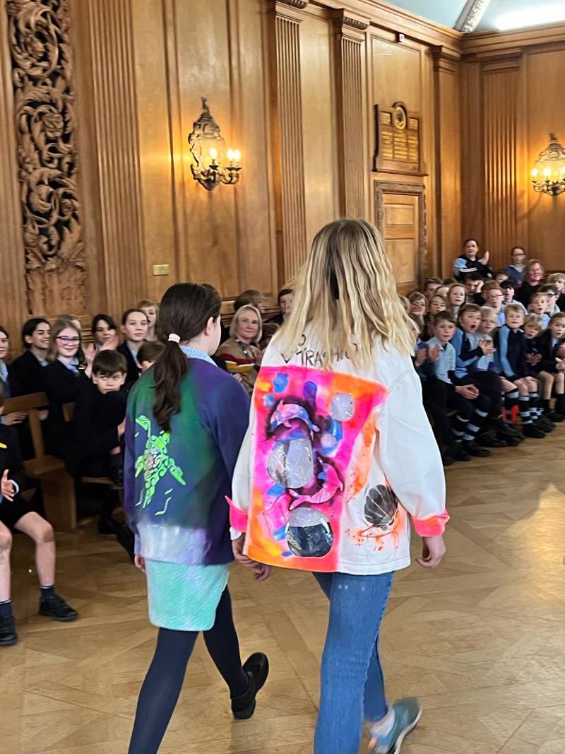 39Fb87ea 08Df 4A98 A8c2 821A7a708d87