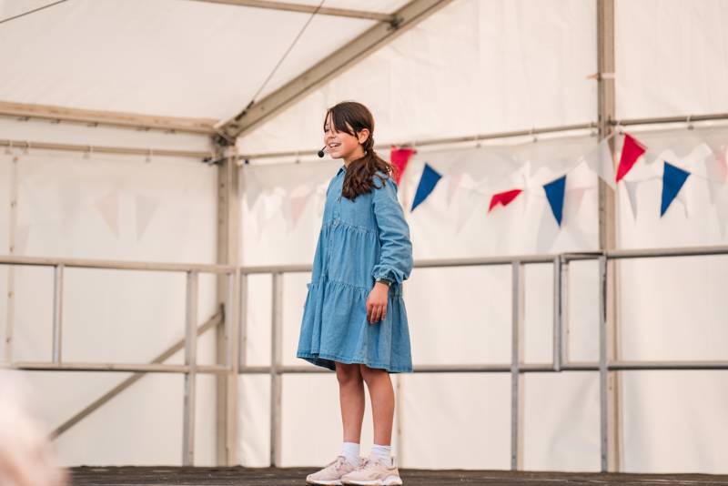 W Arts Festival 75 167 Main Stage Singing Alexia Hill